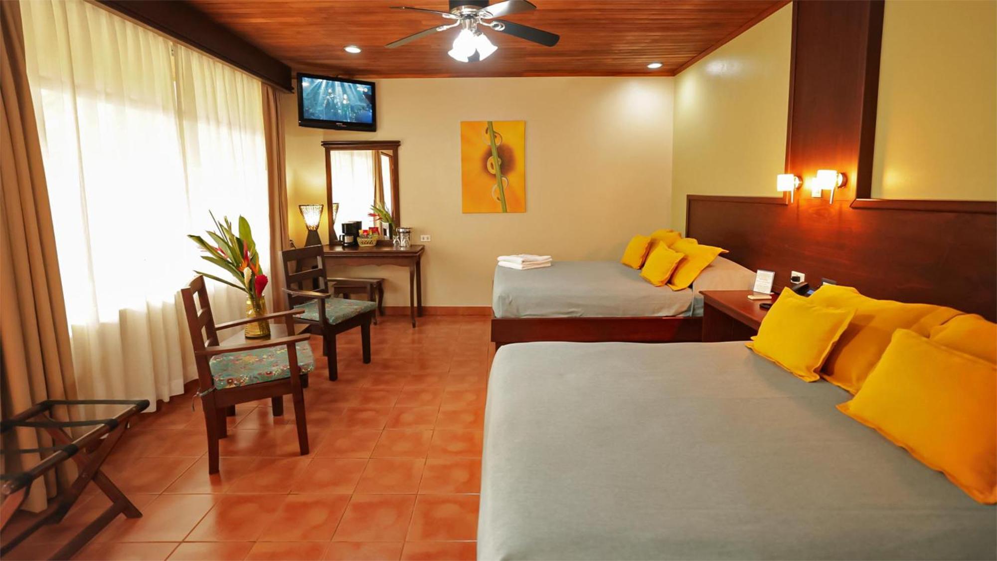 Volcano Lodge, Hotel & Thermal Experience La Fortuna Exterior photo