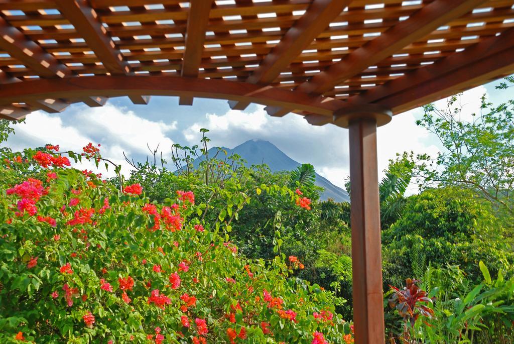 Volcano Lodge, Hotel & Thermal Experience La Fortuna Exterior photo