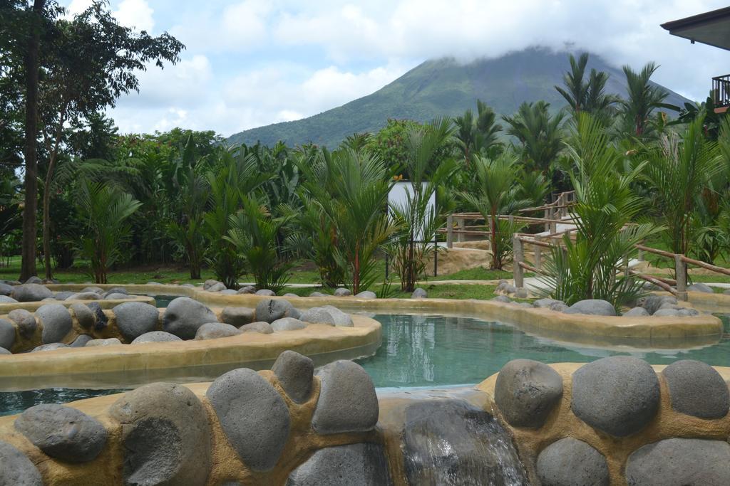 Volcano Lodge, Hotel & Thermal Experience La Fortuna Exterior photo