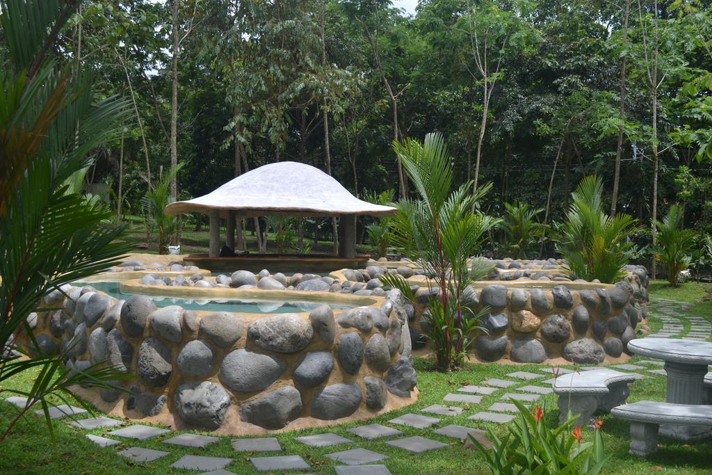 Volcano Lodge, Hotel & Thermal Experience La Fortuna Exterior photo