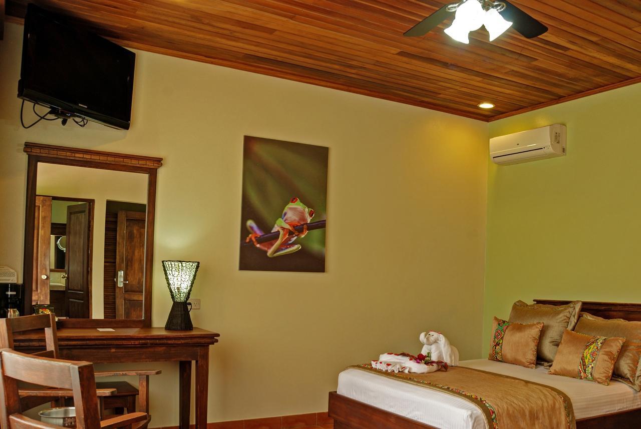 Volcano Lodge, Hotel & Thermal Experience La Fortuna Exterior photo